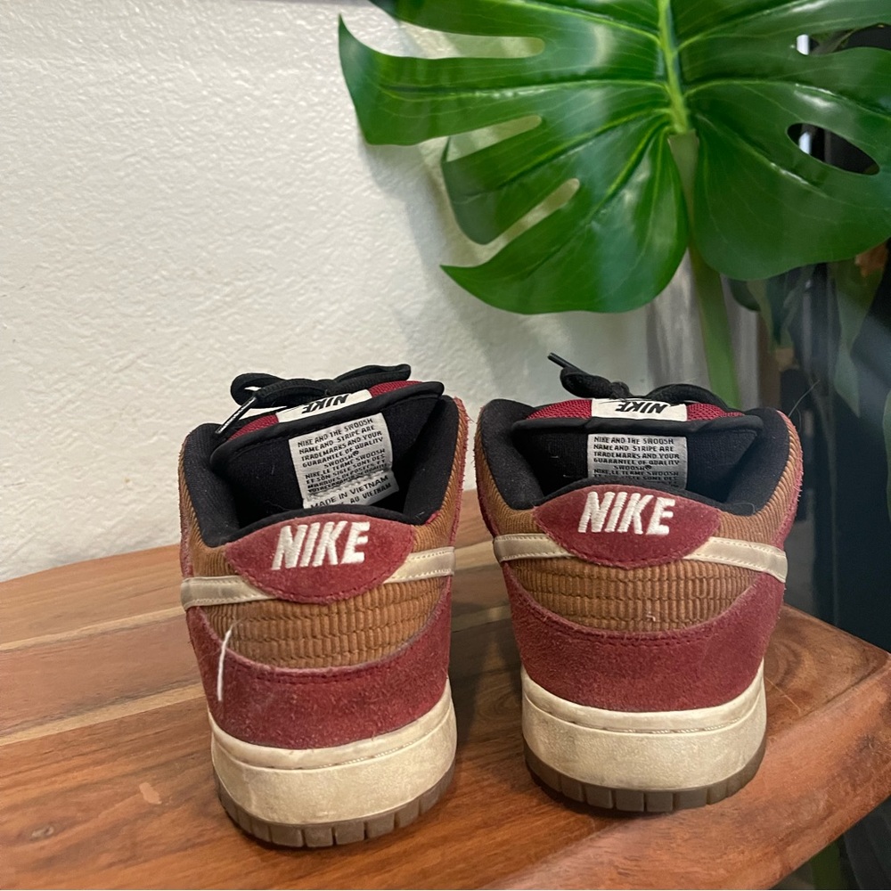 Selling my Nike SB mens size 6 USED. Allergy note: i I also have dog